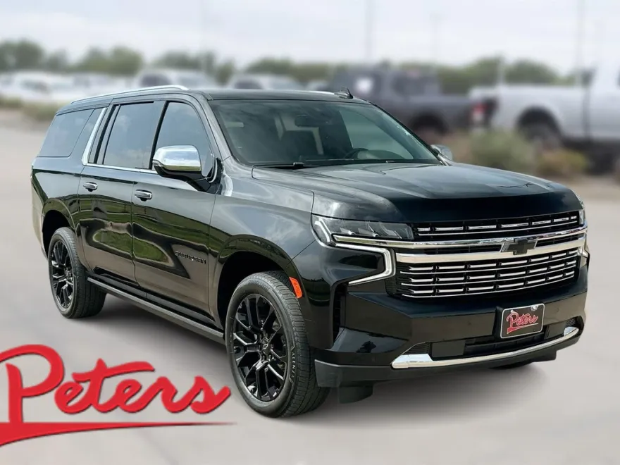 2023 Chevrolet Suburban Premier photo 1