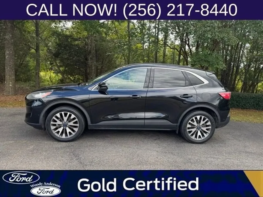 2020 Ford Escape Titanium photo 1