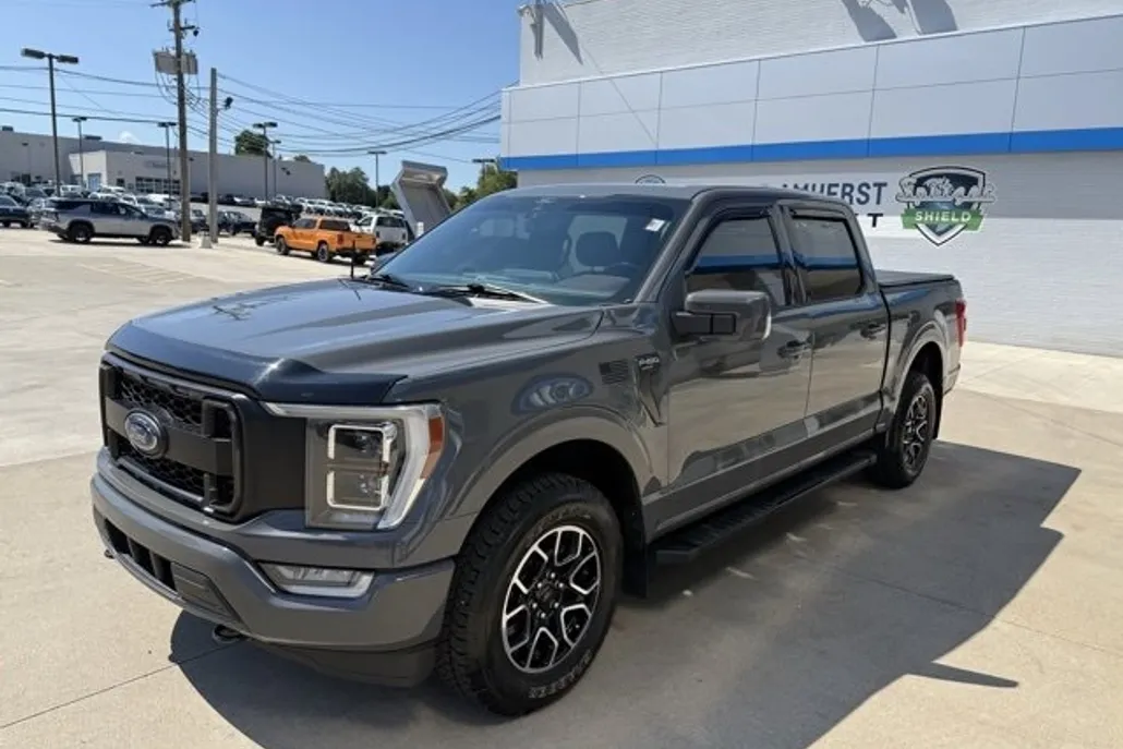 2021 Ford F-150 Lariat photo 1