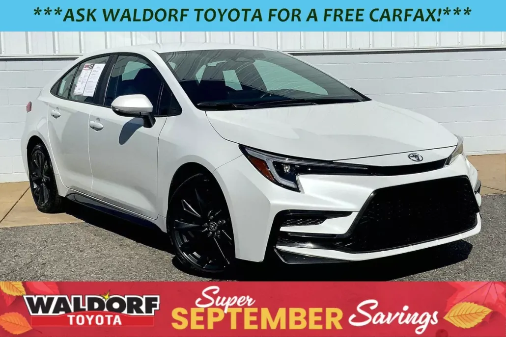 2024 Toyota Corolla SE photo 1