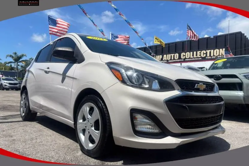 2021 Chevrolet Spark LS photo 1