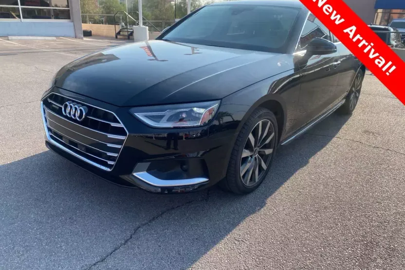 2022 Audi A4 Quattro Premium photo 1
