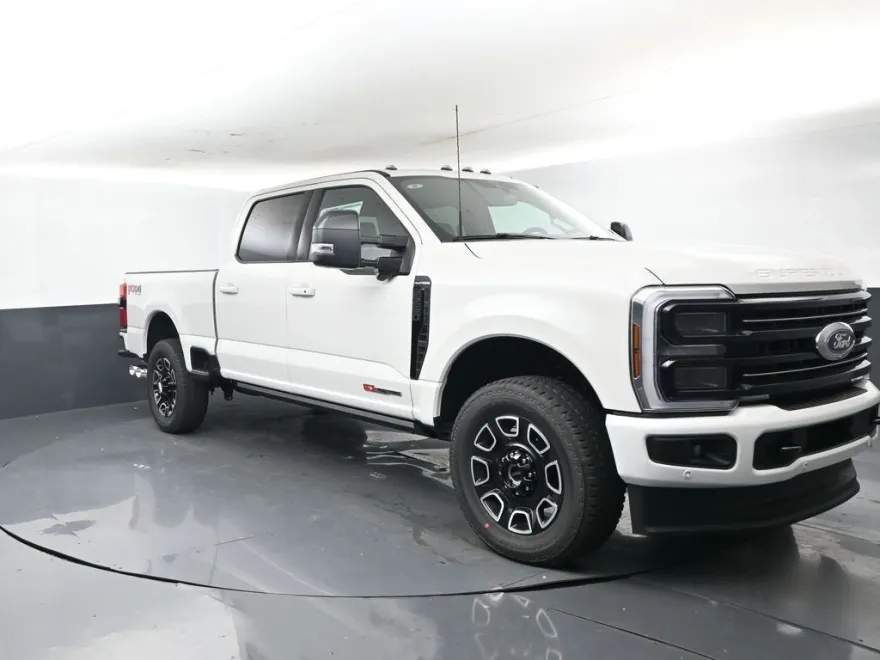2025 Ford F-250 photo 1