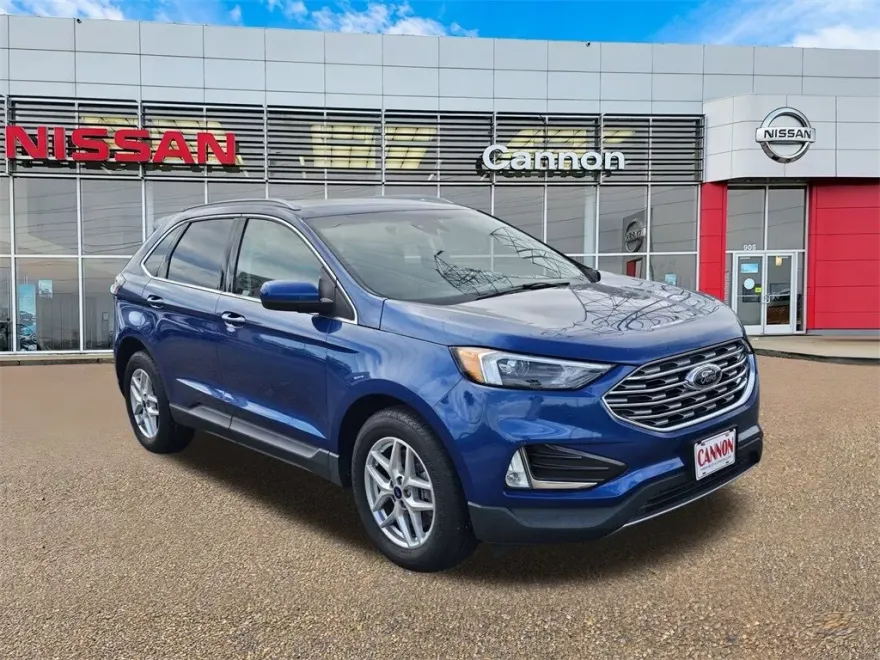 2022 Ford Edge SEL photo 1