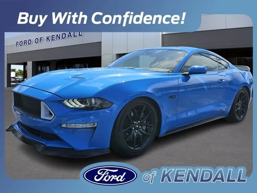 2023 Ford Mustang GT photo 1