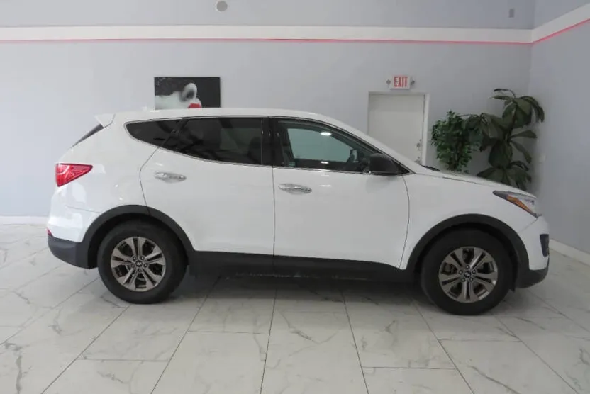 2016 Hyundai Santa Fe Sport Base photo 1