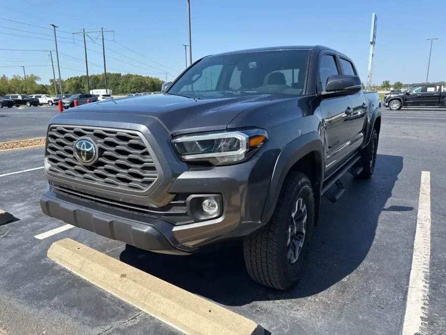 2021 Toyota Tacoma SR photo 1