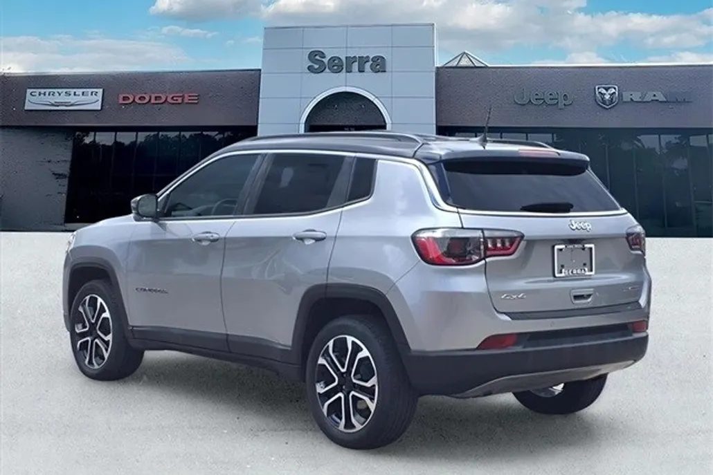 2024 Jeep Compass Limited photo 1