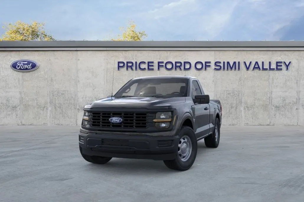 2025 Ford F-150 XL photo 1