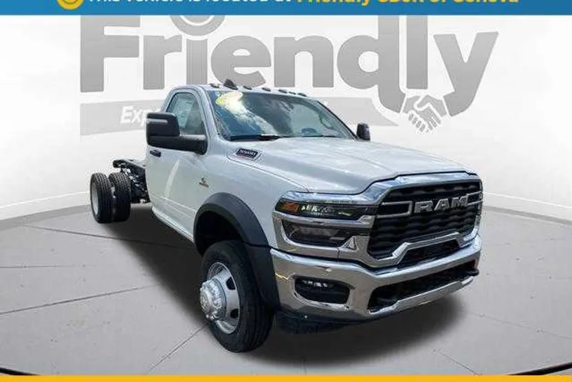 2025 Ram 5500 Tradesman photo 1