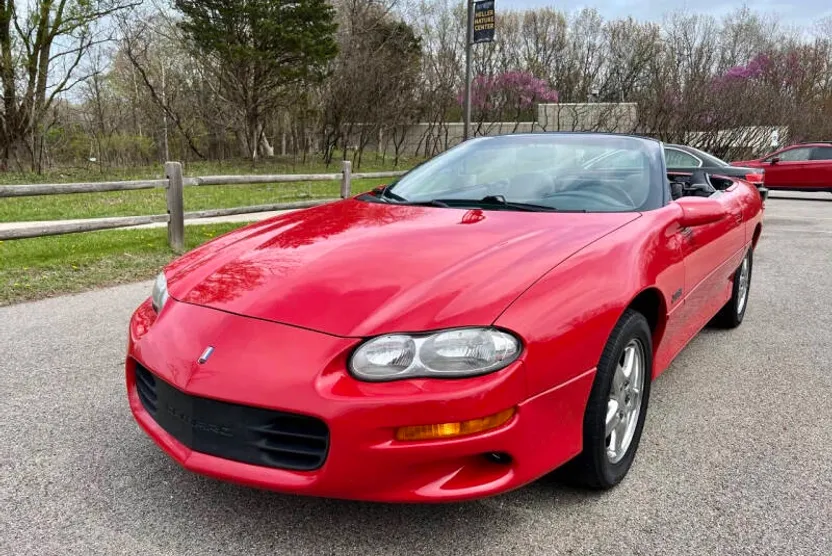 2000 Chevrolet Camaro Z28 photo 1