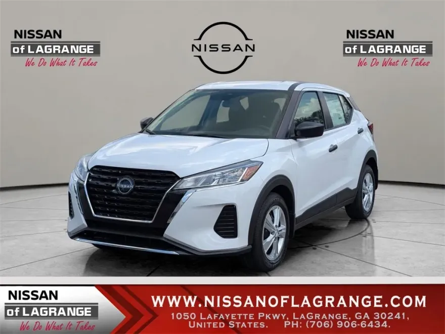 2025 Nissan Kicks Play S photo 1