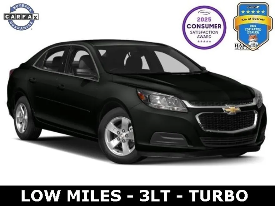2015 Chevrolet Malibu 2LT photo 1