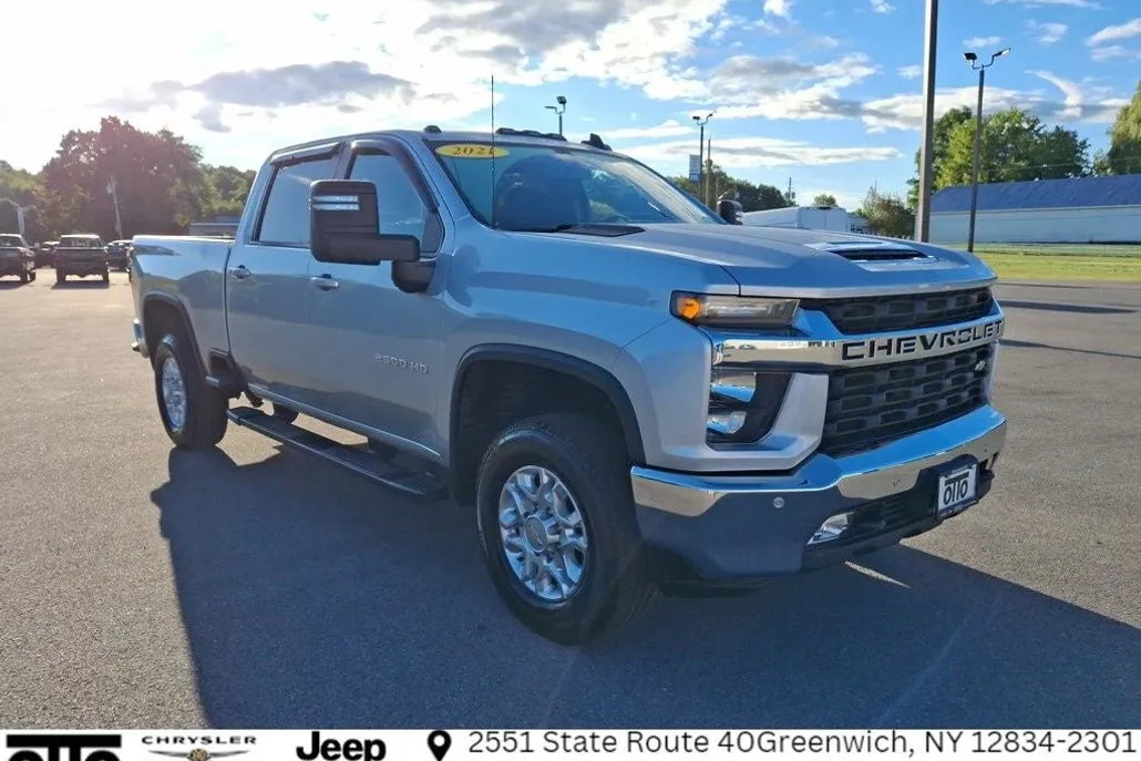 2021 Chevrolet Silverado 2500HD LT photo 1