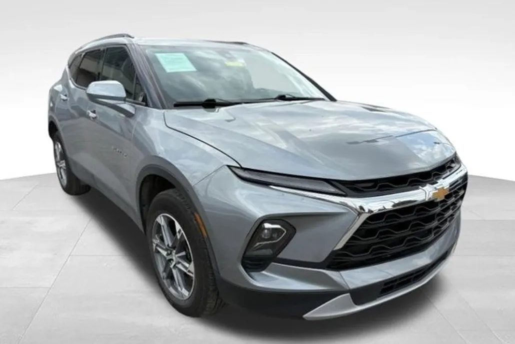 2023 Chevrolet Blazer 2LT photo 1