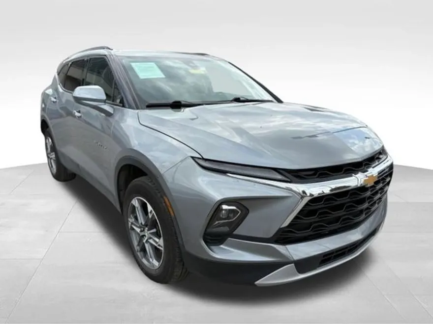 2023 Chevrolet Blazer 2LT photo 1