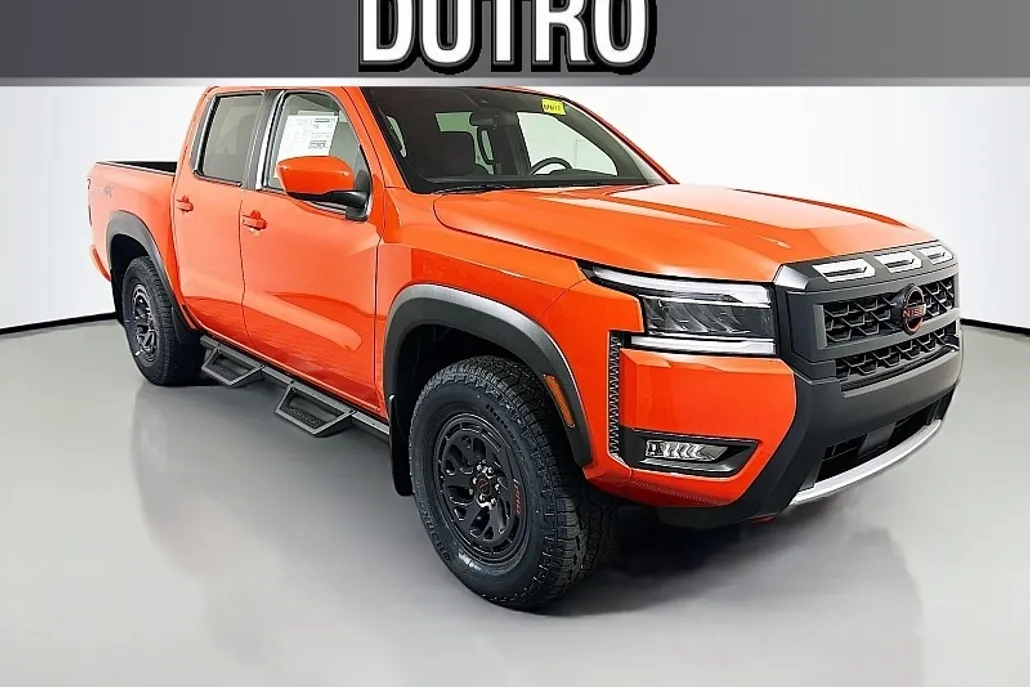 2025 Nissan Frontier Crew Cab PRO-4X photo 1