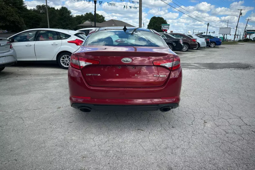 2012 Kia Optima SX photo 1
