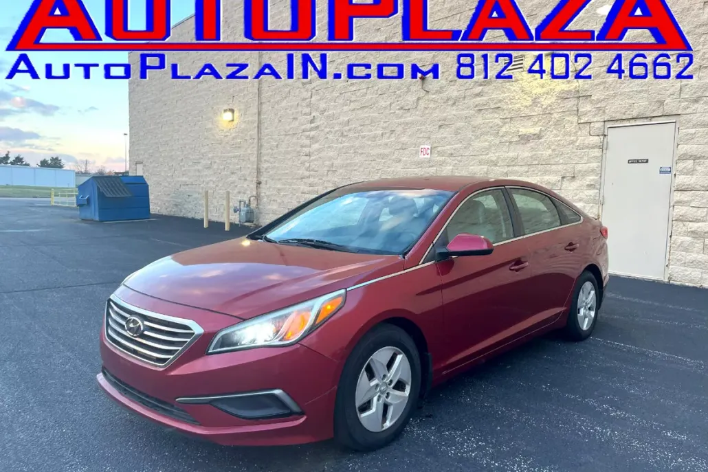 2016 Hyundai Sonata SE photo 1