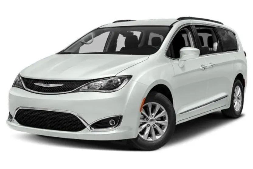2018 Chrysler Pacifica Touring Plus photo 1
