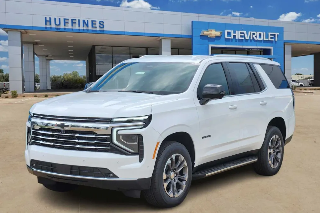 2025 Chevrolet Tahoe LT photo 1
