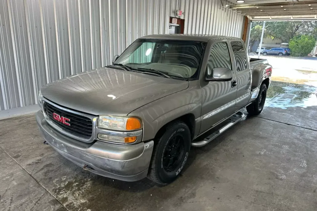 2001 Gmc Sierra 1500 photo 1