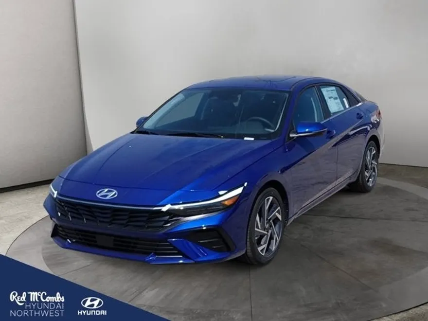 2025 Hyundai Elantra Limited photo 1