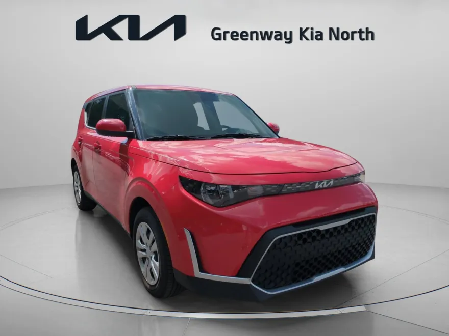 2025 Kia Soul LX photo 1