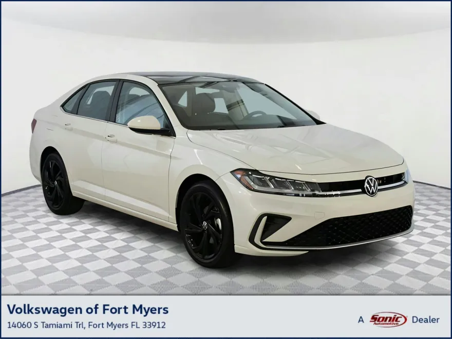 2025 Volkswagen Jetta SE photo 1