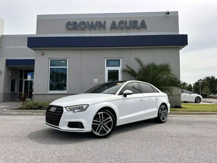 2020 Audi A3 Premium photo 1