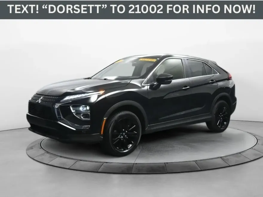 2024 Mitsubishi Eclipse Cross LE photo 1