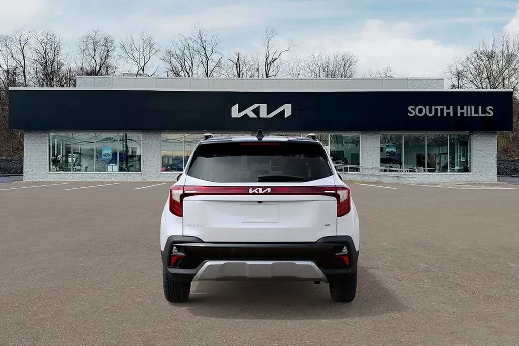 2026 Kia Seltos S photo 1