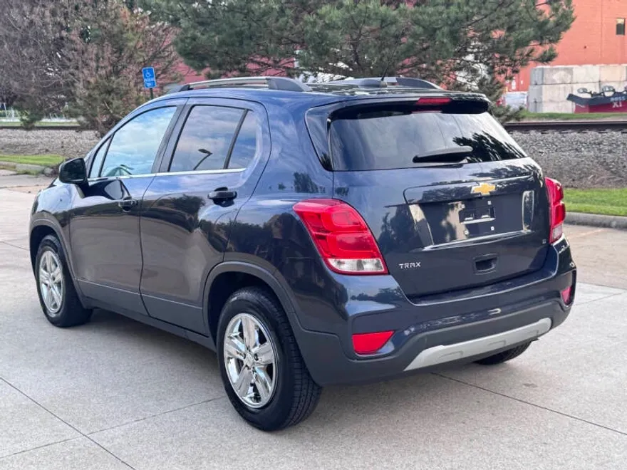 2019 Chevrolet Trax LT photo 1