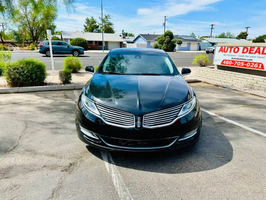 2015 Lincoln MKZ photo 1