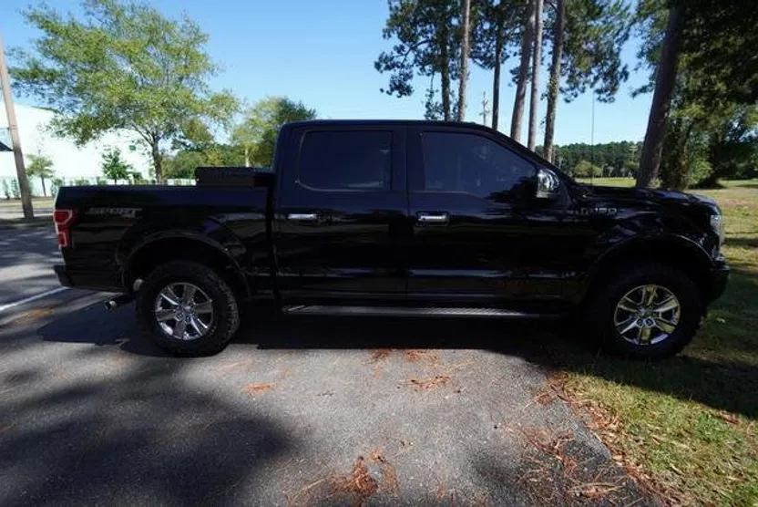 2018 Ford F-150 XLT photo 1