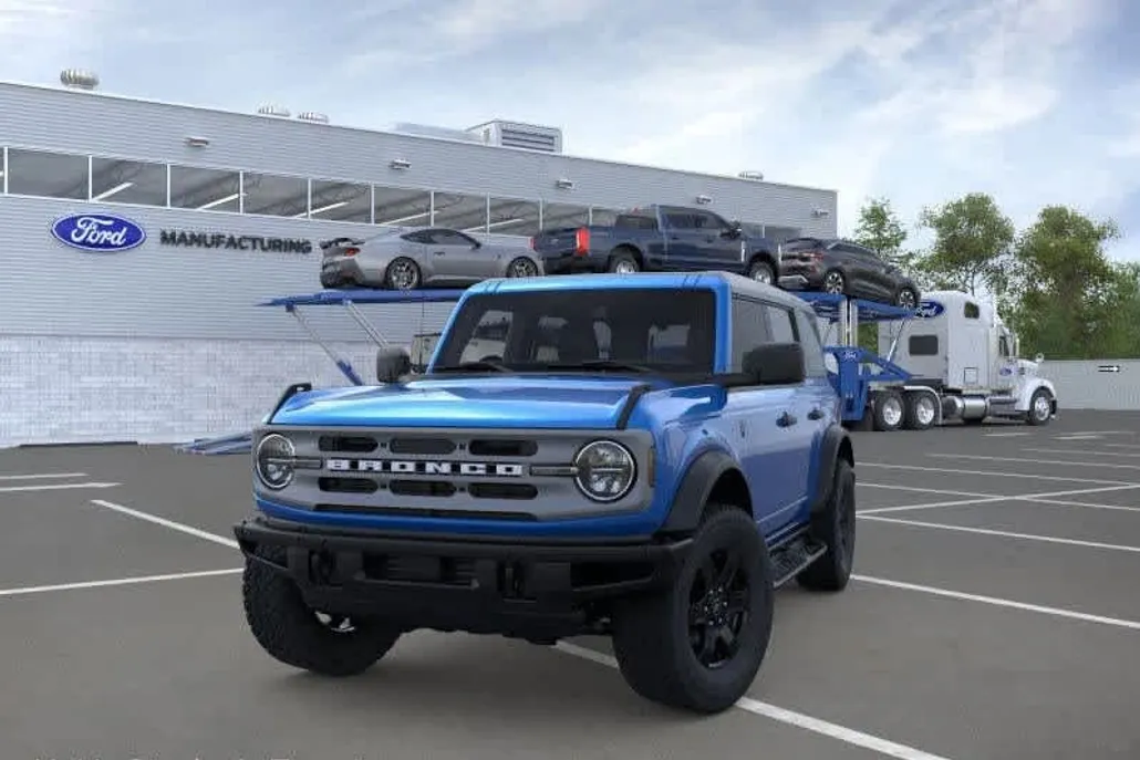 2025 Ford Bronco Big Bend photo 1
