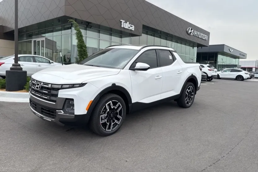 2025 Hyundai Santa Cruz Limited photo 1