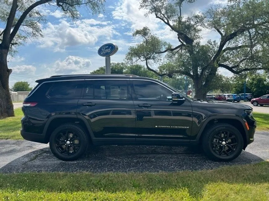2021 Jeep Grand Cherokee Limited photo 1
