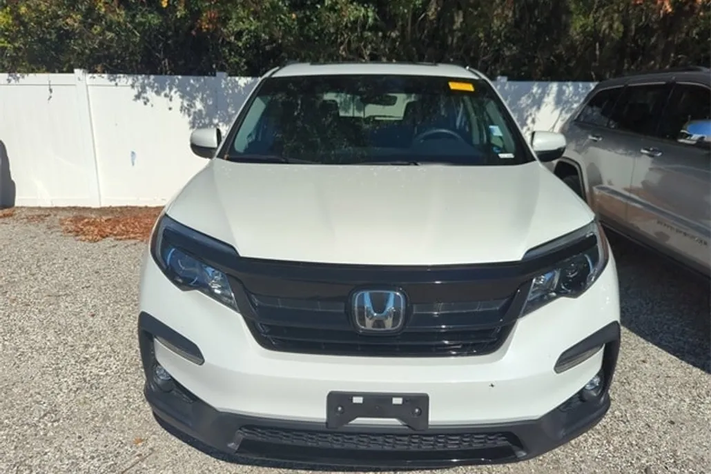 2021 Honda Pilot Special Edition photo 1