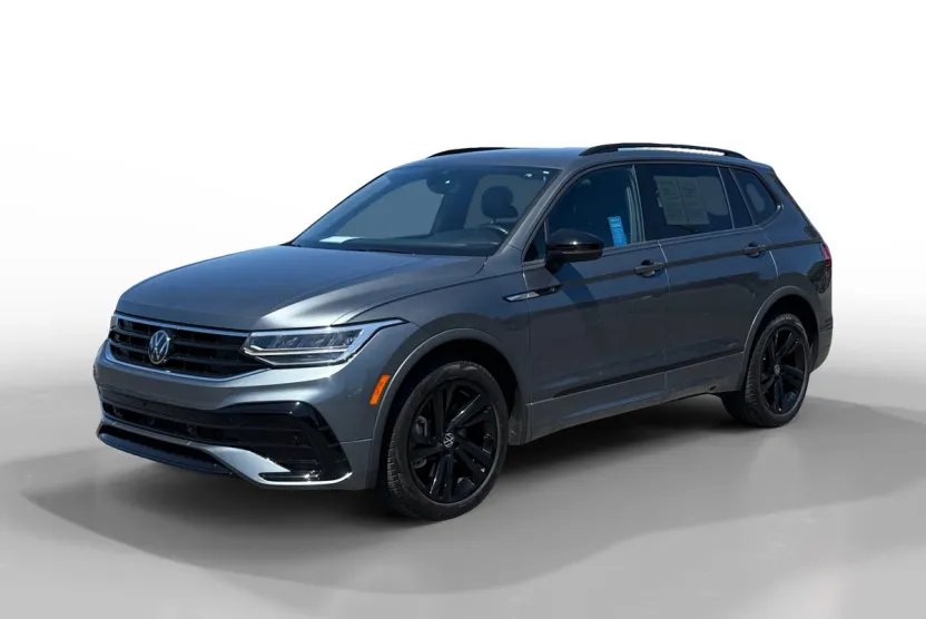 2023 Volkswagen Tiguan SE R-Line Black photo 1