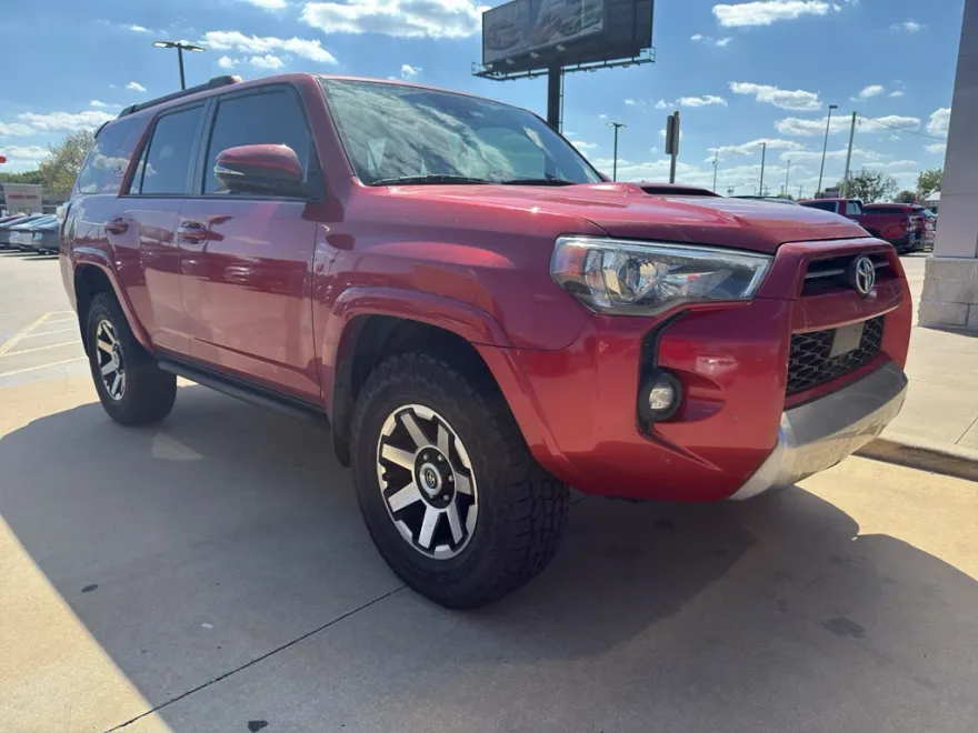 2021 Toyota 4Runner TRD Premium photo 1