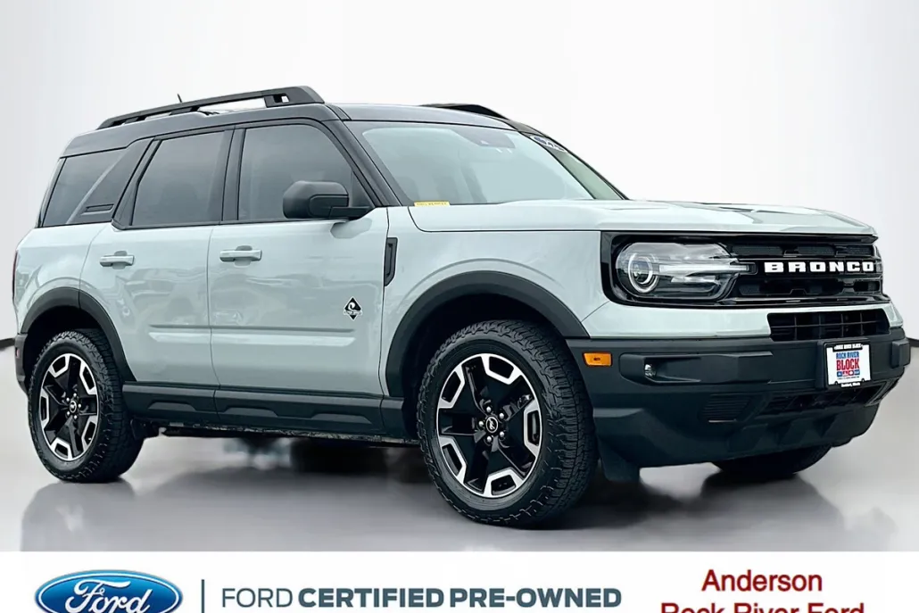 2022 Ford Bronco Sport Outer Banks photo 1