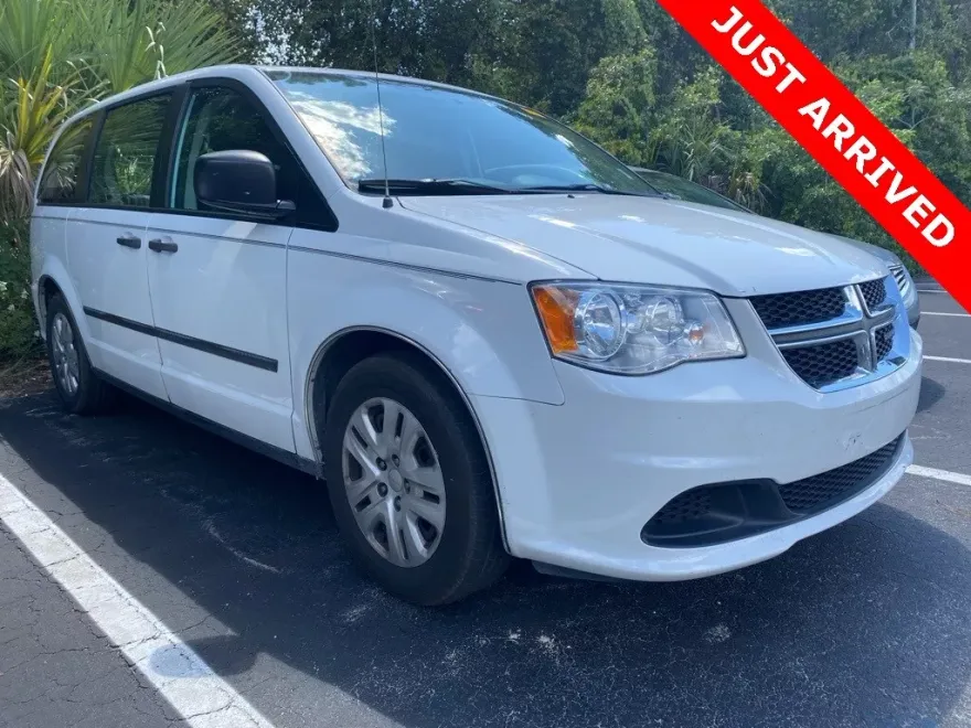 2016 Dodge Grand Caravan SE photo 1