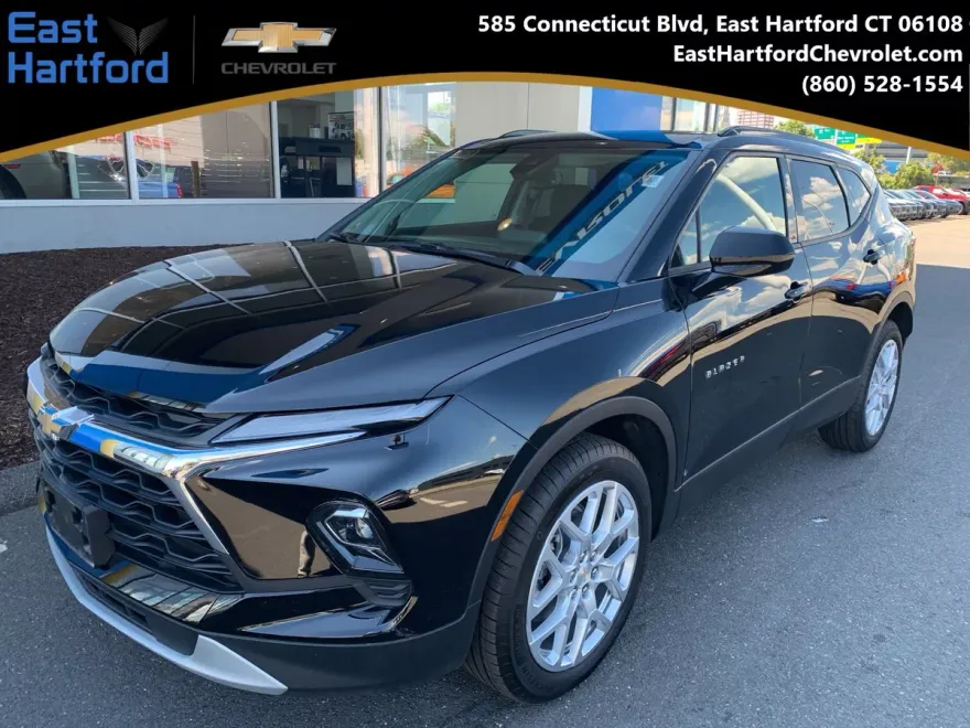 2025 Chevrolet Blazer 2LT photo 1