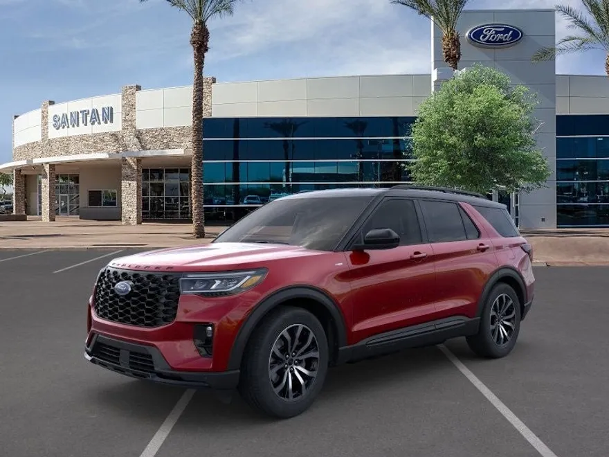 2025 Ford Explorer ST-Line photo 1