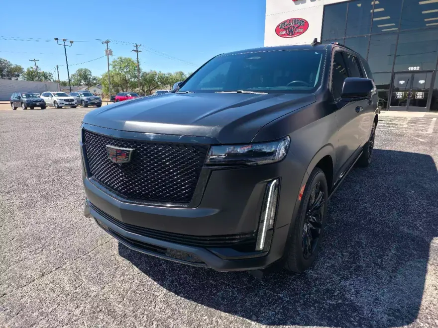 2023 Cadillac Escalade ESV Sport photo 1