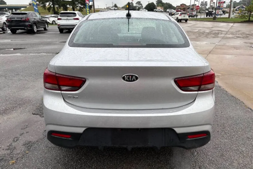 2018 Kia Rio LX S photo 1