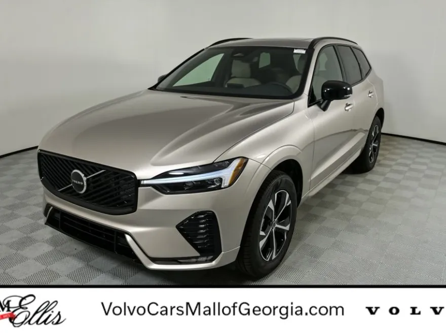 2026 Volvo XC60 B5 Core photo 1