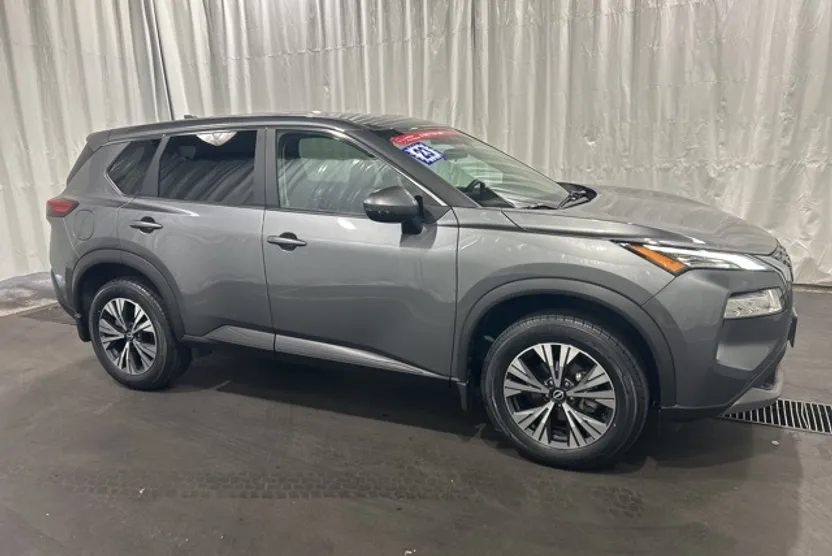 2023 Nissan Rogue SV photo 1