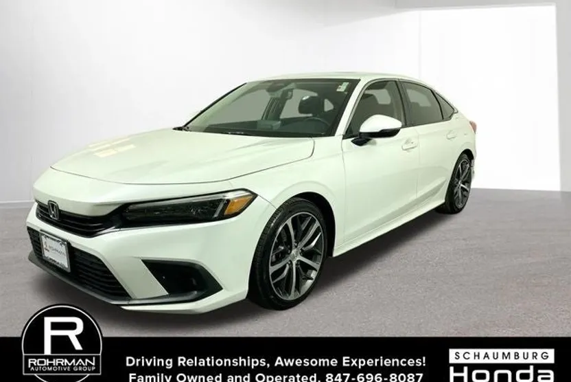 2022 Honda Civic Touring photo 1